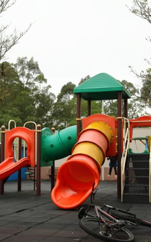 Casa à venda com 127m², 3 quartos e 3 vagasÁrea comum - Playground
