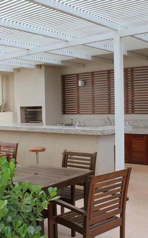 Apartamento para alugar com 215m², 4 quartos e 4 vagas Apartamento para alugar com 215m², 4 quartos e 4 vagasÁrea comum - Churrasqueira