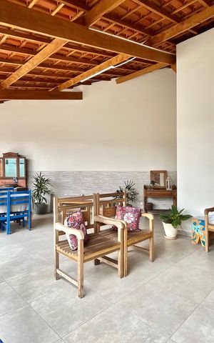 Casa à venda com 378m², 3 quartos e 2 vagas Casa à venda com 378m², 3 quartos e 2 vagasQuintal
