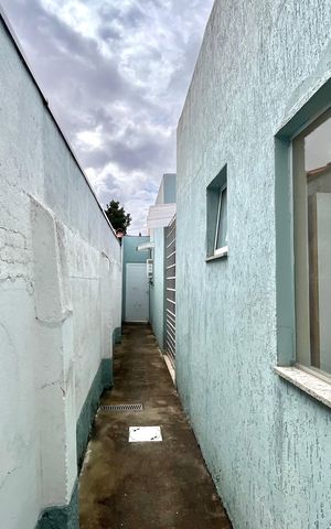 Casa à venda com 378m², 3 quartos e 2 vagas Casa à venda com 378m², 3 quartos e 2 vagasÁrea externa