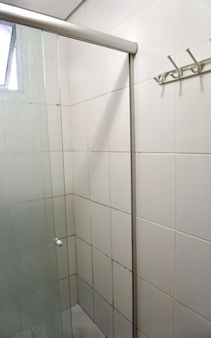 Apartamento à venda com 97m², 2 quartos e 1 vaga Apartamento à venda com 97m², 2 quartos e 1 vagaBanheiro