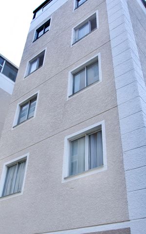 Apartamento à venda com 97m², 2 quartos e 1 vaga Apartamento à venda com 97m², 2 quartos e 1 vagaFachada do Bloco