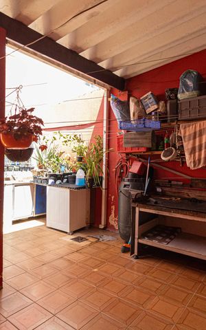Casa à venda com 125m², 2 quartos e 2 vagas Casa à venda com 125m², 2 quartos e 2 vagasQuintal