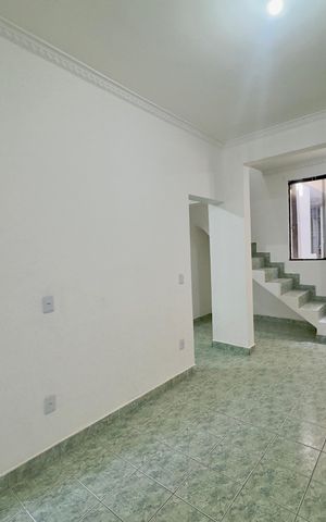 Casa para alugar com 80m², 2 quartos e sem vaga Casa para alugar com 80m², 2 quartos e sem vagaSala