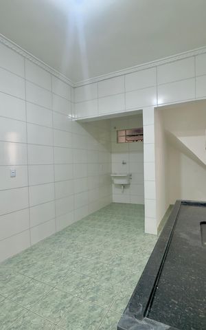 Casa para alugar com 80m², 2 quartos e sem vaga Casa para alugar com 80m², 2 quartos e sem vagaCozinha