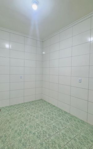 Casa para alugar com 80m², 2 quartos e sem vaga Casa para alugar com 80m², 2 quartos e sem vagaCozinha
