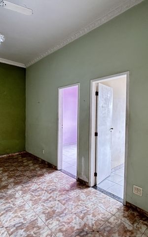 Casa à venda com 50m², 2 quartos e sem vagaSala