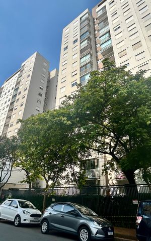 Apartamento à venda com 46m², 2 quartos e 1 vaga Apartamento à venda com 46m², 2 quartos e 1 vagaFachada