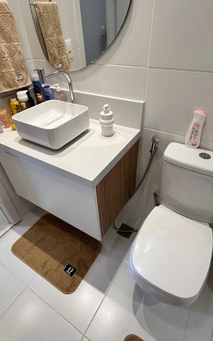 Apartamento à venda com 80m², 2 quartos e 1 vaga Apartamento à venda com 80m², 2 quartos e 1 vagaBanheiro
