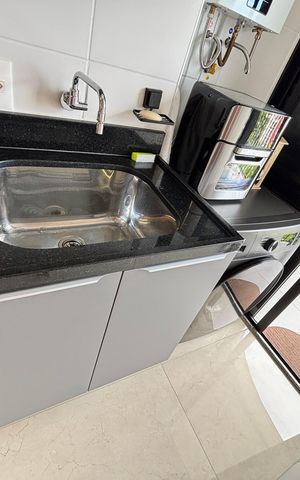 Apartamento à venda com 80m², 2 quartos e 1 vaga Apartamento à venda com 80m², 2 quartos e 1 vagaÁrea de Serviço