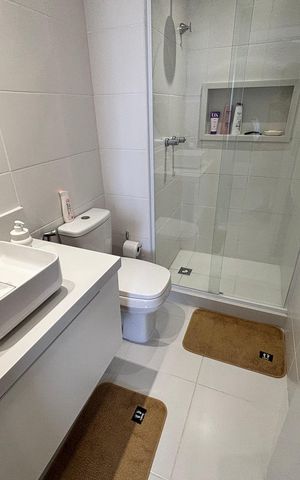 Apartamento à venda com 80m², 2 quartos e 1 vaga Apartamento à venda com 80m², 2 quartos e 1 vagaBanheiro