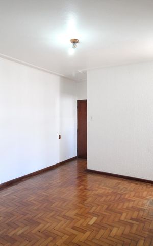 Apartamento à venda com 86m², 3 quartos e sem vagaSala