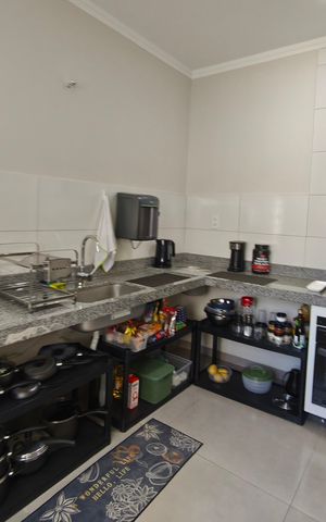 Casa à venda com 234m², 3 quartos e 1 vaga Casa à venda com 234m², 3 quartos e 1 vagaCozinha