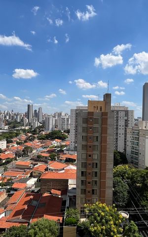 Apartamento à venda com 125m², 3 quartos e 2 vagas Apartamento à venda com 125m², 3 quartos e 2 vagasVista