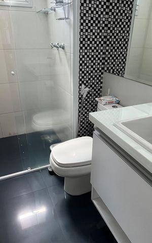 Apartamento à venda com 125m², 3 quartos e 2 vagas Apartamento à venda com 125m², 3 quartos e 2 vagasBanheiro da Suíte