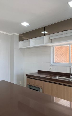 Apartamento à venda com 125m², 3 quartos e 2 vagas Apartamento à venda com 125m², 3 quartos e 2 vagasCozinha