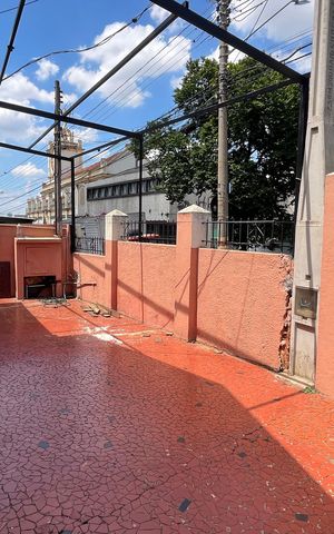 Casa à venda com 327m², 3 quartos e 1 vaga