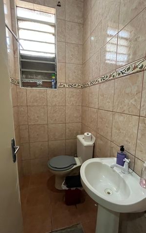 Casa à venda com 327m², 3 quartos e 1 vaga