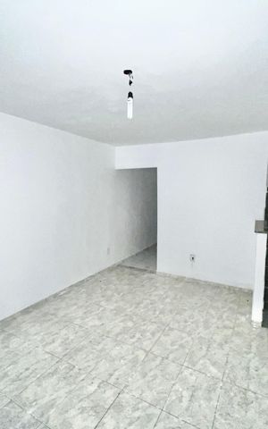 Casa para alugar com 300m², 4 quartos e 2 vagas