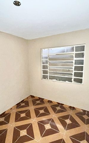 Casa para alugar com 300m², 4 quartos e 2 vagas