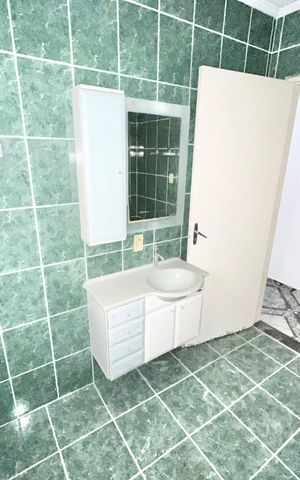 Casa para alugar com 300m², 4 quartos e 2 vagas