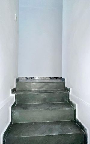 Casa para alugar com 300m², 4 quartos e 2 vagas
