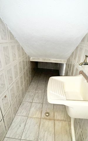Casa para alugar com 300m², 4 quartos e 2 vagas