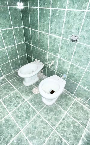 Casa para alugar com 300m², 4 quartos e 2 vagas