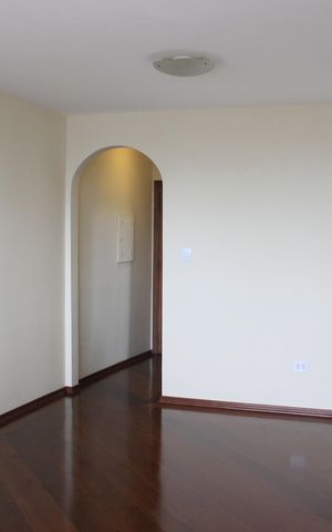 Apartamento à venda com 86m², 3 quartos e 1 vagaSala