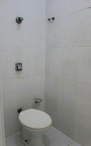 Apartamento à venda com 86m², 3 quartos e 1 vagaBanheiro da dispensa e lavanderia