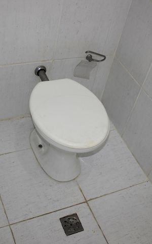 Apartamento à venda com 86m², 3 quartos e 1 vagaBanheiro da dispensa e lavanderia