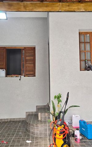 Casa à venda com 134m², 3 quartos e 2 vagas Casa à venda com 134m², 3 quartos e 2 vagasGaragem