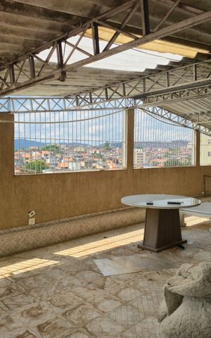 Casa à venda com 134m², 3 quartos e 2 vagas Casa à venda com 134m², 3 quartos e 2 vagasArea de Serviço e Churrasqueira