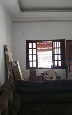 Casa à venda com 134m², 3 quartos e 2 vagas Casa à venda com 134m², 3 quartos e 2 vagasSala