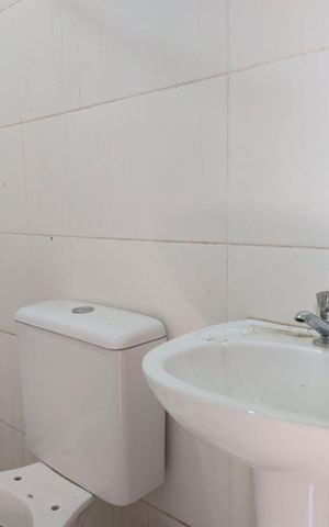 Casa à venda com 134m², 3 quartos e 2 vagas Casa à venda com 134m², 3 quartos e 2 vagasLavabo