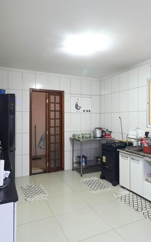 Casa para alugar com 172m², 2 quartos e 2 vagas