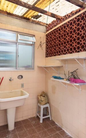 Apartamento à venda com 65m², 2 quartos e 1 vagaÁrea de Serviço
