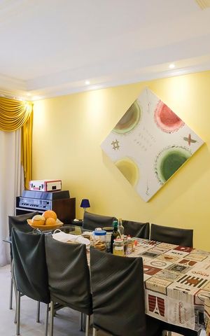 Apartamento à venda com 100m², 3 quartos e 2 vagasSala