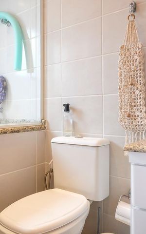 Apartamento à venda com 100m², 3 quartos e 2 vagasBanheiro da suíte