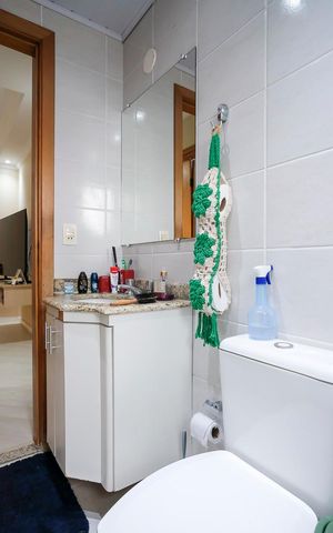 Apartamento à venda com 100m², 3 quartos e 2 vagasBanheiro social
