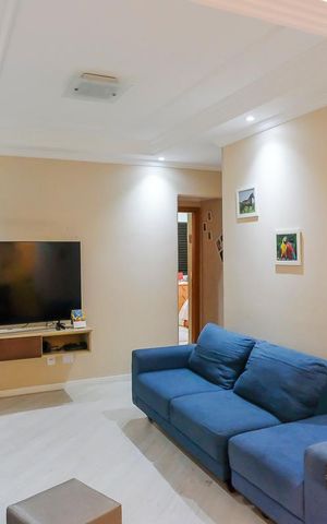 Apartamento à venda com 100m², 3 quartos e 2 vagasSala