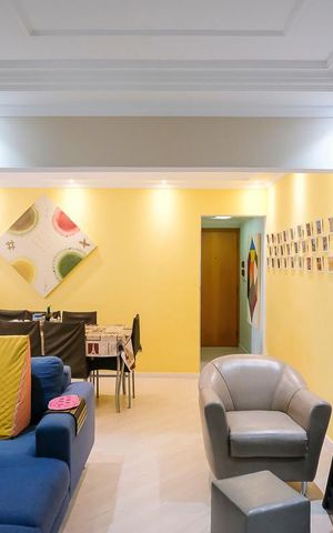 Apartamento à venda com 100m², 3 quartos e 2 vagasSala