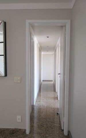 Apartamento à venda com 145m², 3 quartos e 2 vagasSala