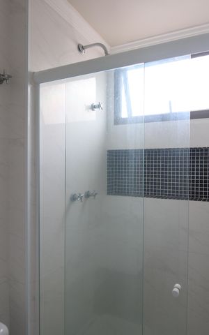 Apartamento à venda com 145m², 3 quartos e 2 vagasBanheiro da suíte