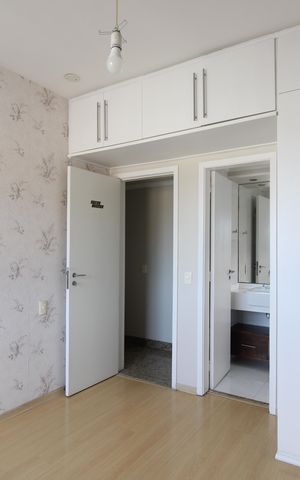 Apartamento à venda com 145m², 3 quartos e 2 vagasSuíte