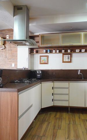 Casa de condomínio à venda com 253m², 3 quartos e 2 vagasCozinha
