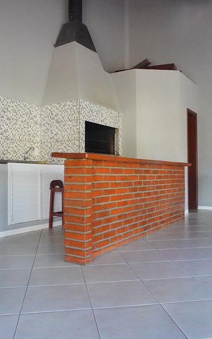 Casa de condomínio à venda com 253m², 3 quartos e 2 vagasÁrea comum - Salão de festas