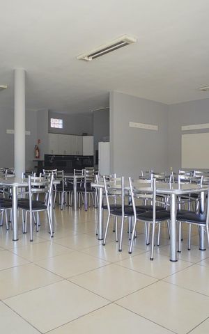 Casa de condomínio à venda com 253m², 3 quartos e 2 vagasÁrea comum - Salão de festas