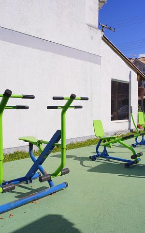 Casa de condomínio à venda com 253m², 3 quartos e 2 vagasAcademia