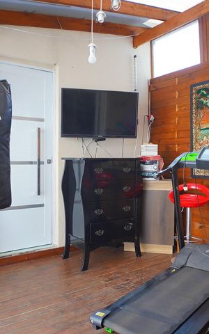 Casa de condomínio à venda com 253m², 3 quartos e 2 vagasAcademia